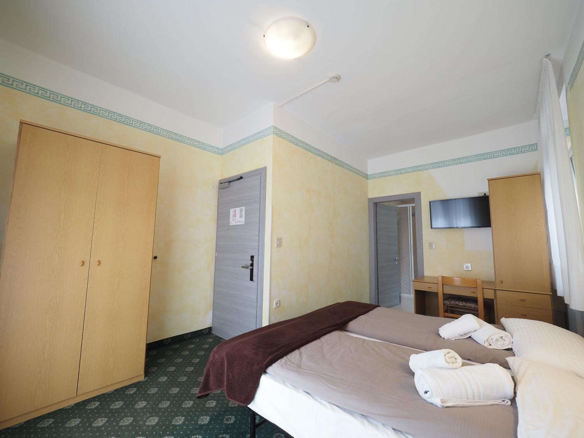 Hotel Europa Molveno Esterno foto