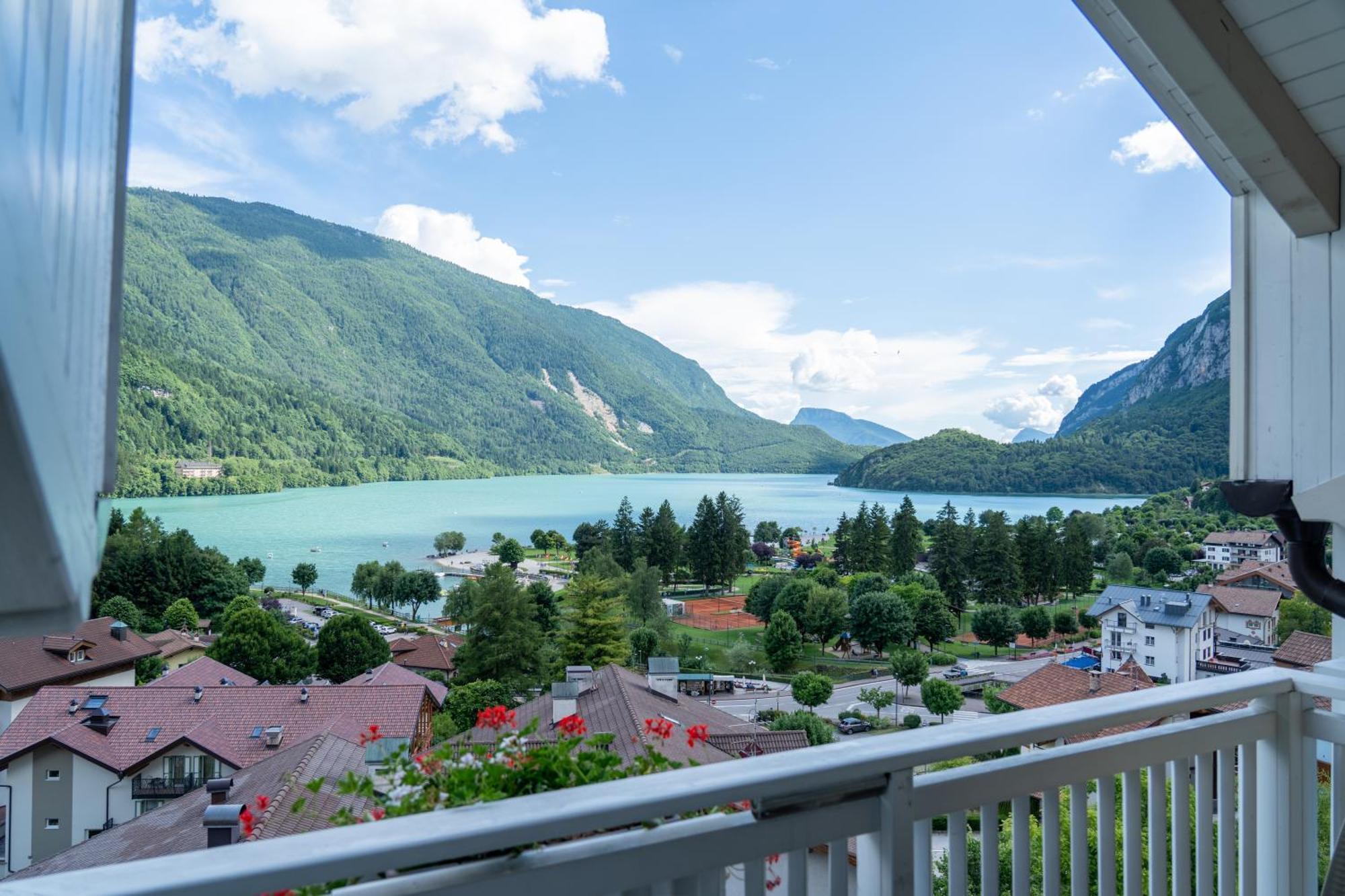 Hotel Europa Molveno Esterno foto