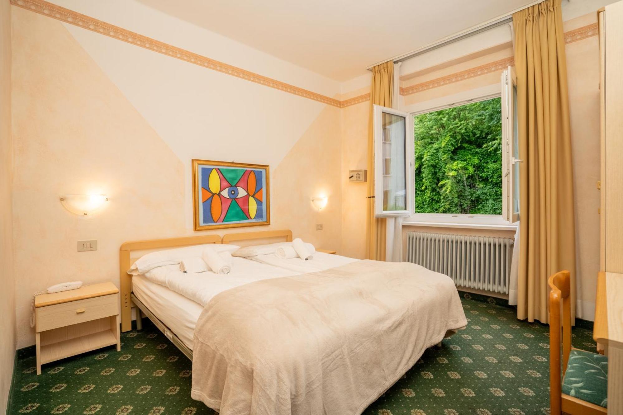 Hotel Europa Molveno Esterno foto